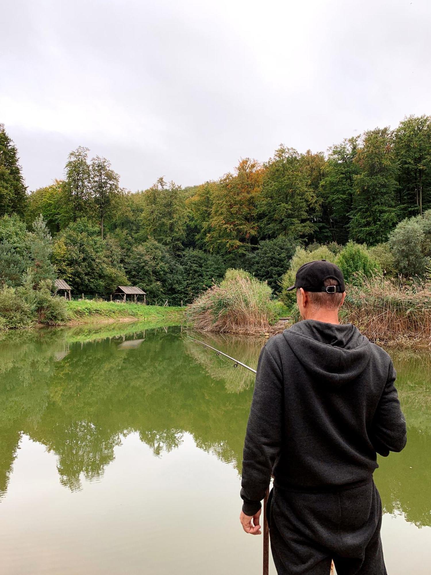 Orlyne Gnizdo Otel Çernivtsi Dış mekan fotoğraf
