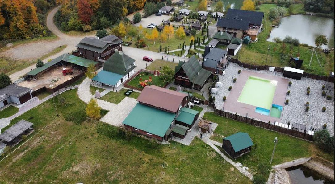 Orlyne Gnizdo Otel Çernivtsi Dış mekan fotoğraf