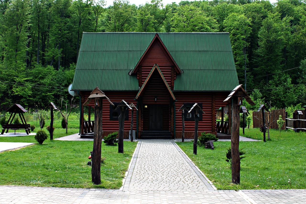 Orlyne Gnizdo Otel Çernivtsi Dış mekan fotoğraf